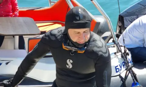 Радев се гмурна при потапянето на кораба „Чавдар“ край Созопол - 1