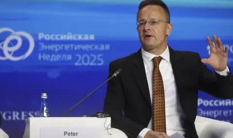 Унгария ще блокира новия пакет от енергийни санкции на ЕС срещу Русия и плана за пълен отказ от руския петрол и газ  - 1