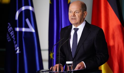 Олаф Шолц: Русия може да възобнови бизнеса си с Германия, ако прекрати войната в Украйна  - 1