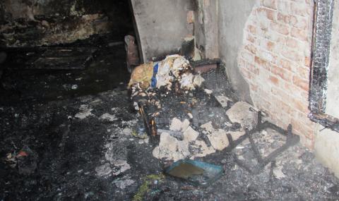 Пожар след късо съединение изпепели мъж във Видинско - 1