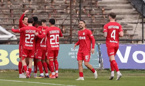 ЦСКА 1948 igrae контрола с Гьозтепе на Мъри Стоилов - 1