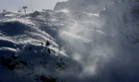 Нова лавина взе жертва във френски курорт - 1