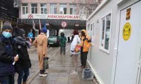 Спряха плановия прием и операции в "Александровска болница" - 1