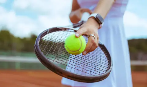 Юлия Стаматова напред на сингъл, Денислава Глушкова отпадна на двойки в Гърция - 1