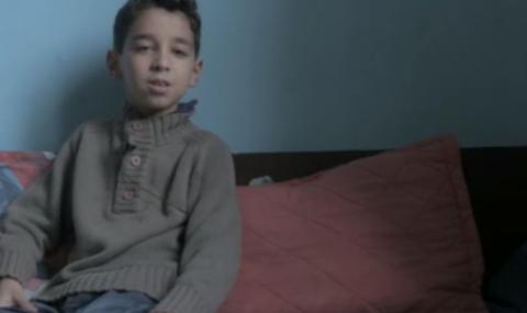 Дете на сирийски бежанци дари спестяванията си на българско семейство в нужда - 1