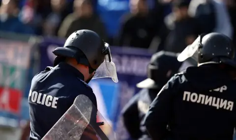Полицията с извънредни мерки за дербито между Левски и ЦСКА - 1
