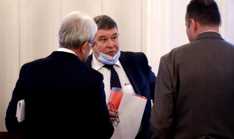 Енергийната комисия изслушва министър Александър Николов за "Булгаргаз" - 1