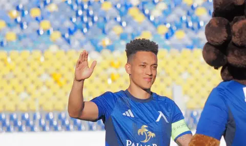 От Левски обявиха какво е състоянието на Цунами след мача с Апоел Беер Шева - 1