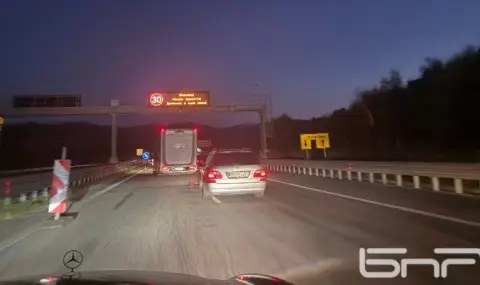 Трафикът към Кулата е натоварен и по тъмно - 1