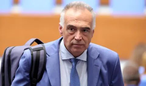 Антон Кутев: Опитаха да злепоставят Йотова и провокират протести