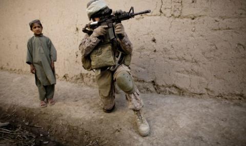 САЩ не могат да се справят в Афганистан без Русия - 1