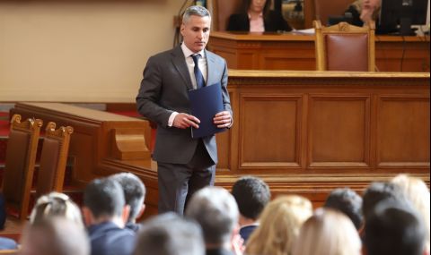 Граждани призоваха Народното събрание да заседава извънредно, за да гласува военна помощ за Украйна - 1