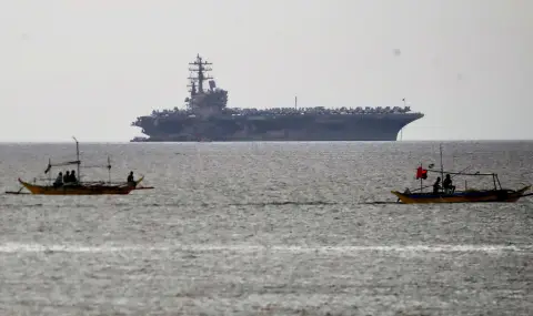 Chinese aircraft carrier enters Japan's territorial waters for the first time  - 1