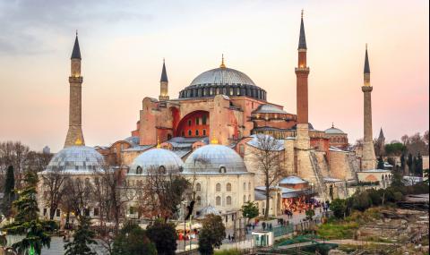 Турция реши да превърне "Света София" в джамия - 1