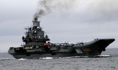 Пожар избухна на борда на единствения руски самолетоносач  - 1