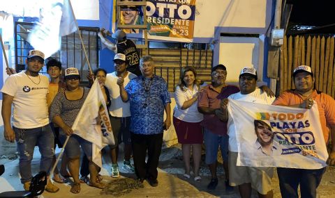 Престрелка край семейството на еквадорски кандидат за президент - 1