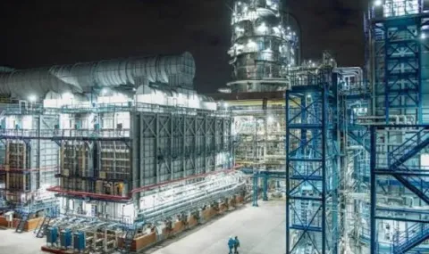 Московският нефтопреработвателен завод е поразен при атака на ВСУ - 1