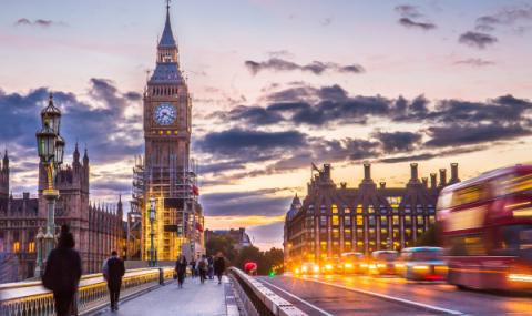 Британският парламент притисна Тереза Мей - 1