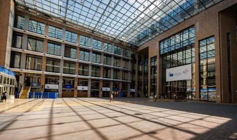 Ето какво включва 19-ият пакет от санкции срещу Русия  - 1