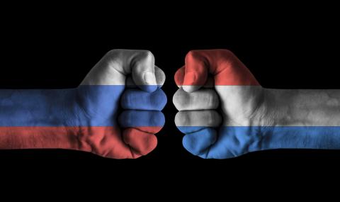 Холандия: С Русия сме във война! - 1