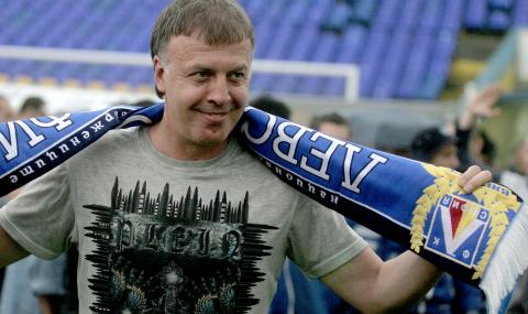 Наско Сираков се завръща в Левски до дни - 1