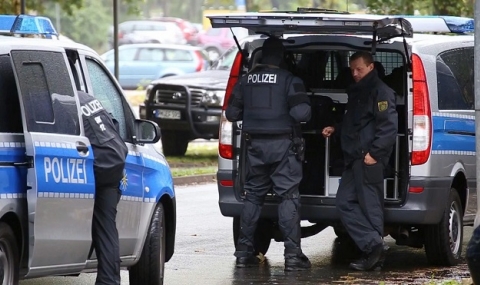 Германската полиция издирва сириец, подготвял терористичен акт - 1