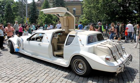 Над 350 невероятни автомобила в центъра на София (СНИМКИ) - 1