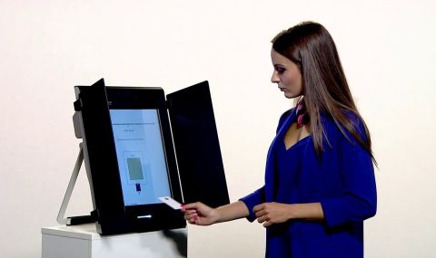 МЕУ: Експертна проверка показа, че не е имало външна намеса при машинното гласуване - 1