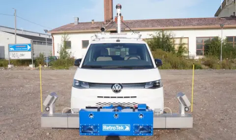 Защо мобилни лаборатории на агенцията за пътна безопасност, струващи 2,5 млн. лева, още не се използват? (СНИМКИ) - 1