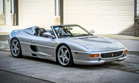 Продава се Ferrari-то на Шакил О'Нийл, което е с особено просторен салон - 1