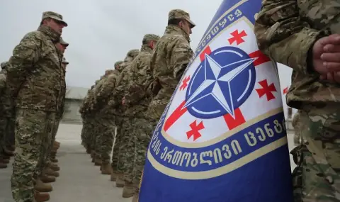 НАТО навършва 75 години със стар враг и нови спорове, обединявана от помощта за Украйна въпреки колебанията на САЩ - 1