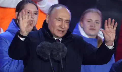 Владимир Путин на Червения площад: Добре дошли в родината! (НА ЖИВО) - 1