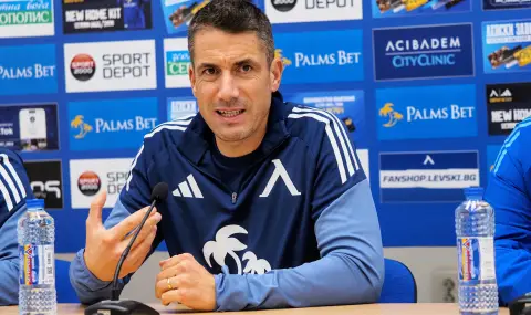 Хулио Веласкес: Осемте ни точки преднина не значат нищо, остава още много време до края на сезона - 1