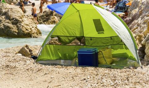 В Гърция залагат на палатки и къмпинг  - 1
