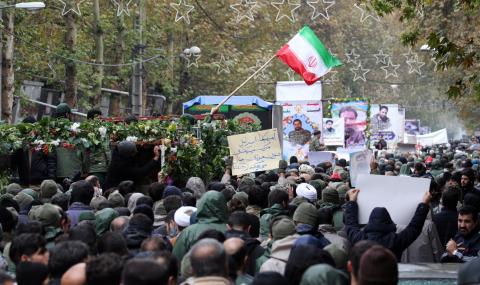 Иран задържа стотици опозиционни лидери - 1