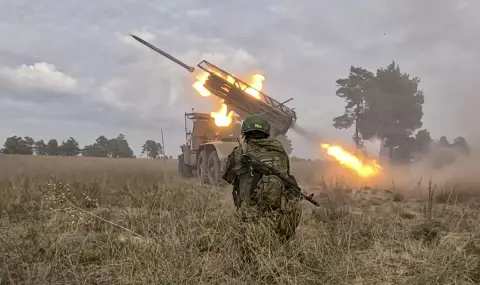 Руската армия напредва в Донецка област - 1