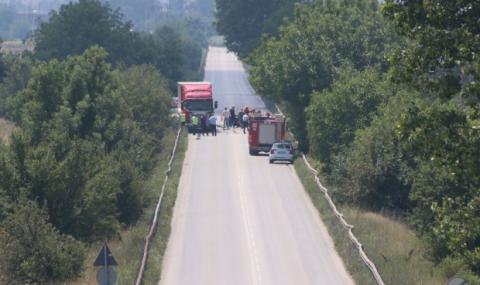 Жена загина в зверска катастрофа в Пловдив - 1