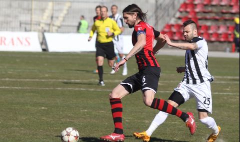 Бранеков негодува от липсата на сантименти сред чужденците в големите родни дербита - 1