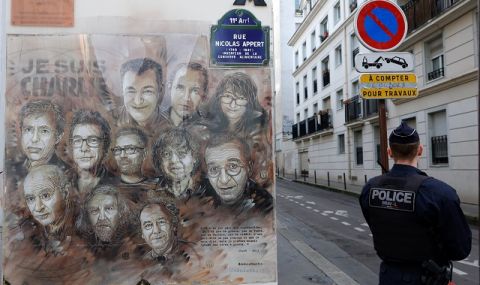 Франция си спомня за жертвите на атентата срещу редакцията на "Шарли ебдо" - 1