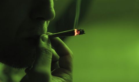 Причинява ли марихуаната депресии у тийнейджърите? - 1