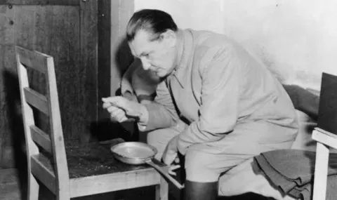 Преди 80 години: Часове преди въжето Херман Гьоринг поглъща цианид в Нюрнберг - 1