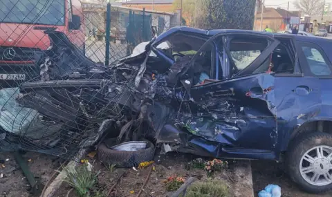 Шофьорка загина при тежка катастрофа в Свиленград - 1