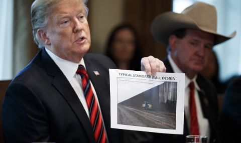  Пентагонът няма да харчи средства за отбрана за строежа на стената с Мексико - 1