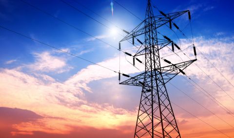 Електрозахранването в Херсон прекъсна след поредния обстрел  - 1