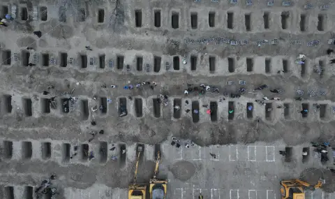 „Ню Йорк Таймс“: САЩ са атакували цели до Ормузкия проток по същото време, когато е нанесен ударът по начално училище