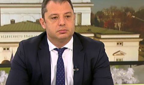 Делян Добрев: Асен Василев е най-слабият финансов министър от началото на демокрацията - 1