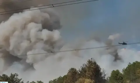 Евакуират екипите, борещи се с огъня в района на Илинденци, гасят само хеликоптери - 1