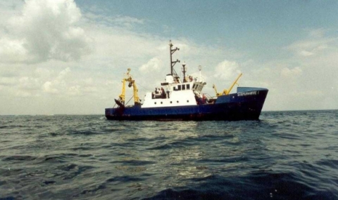 Кораби от ЕС търгуват с Крим въпреки санкциите - 1