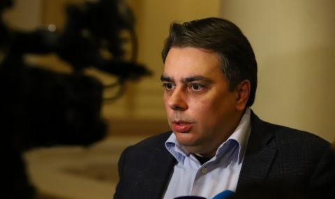 Василев: Ако ПП-ДБ се коалира с ГЕРБ, на следващите избори първи ще са "Възраждане" - 1