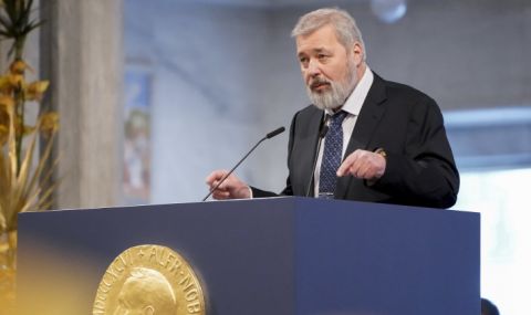 Руски журналист продава Нобеловата си награда за Мир в полза на Украйна - 1